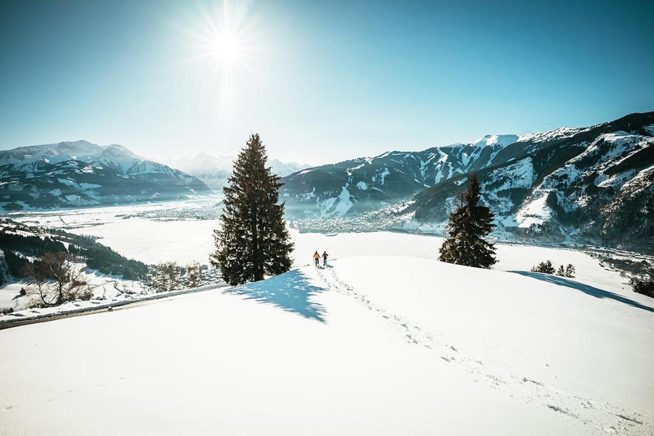 Amelies Mountain View Apartment Kaprun Bagian luar foto